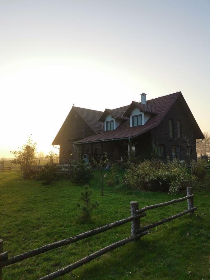 Hotel Stajnia Karczow Exteriér fotografie